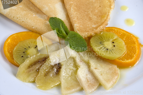 Image of Pancakes with fruit.