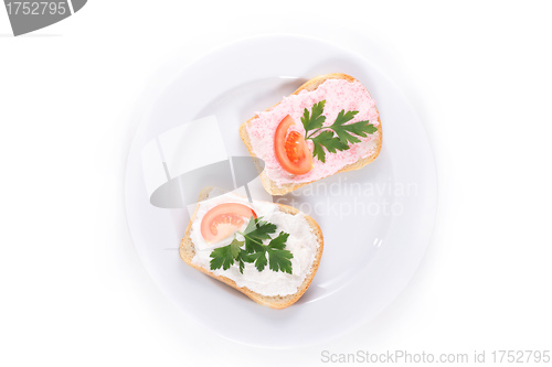 Image of toast with tomato and fish caviar cream