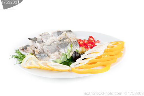 Image of fish with vegetables and olives