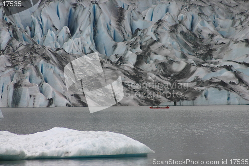 Image of Canoeing at Mendenhall Glacier