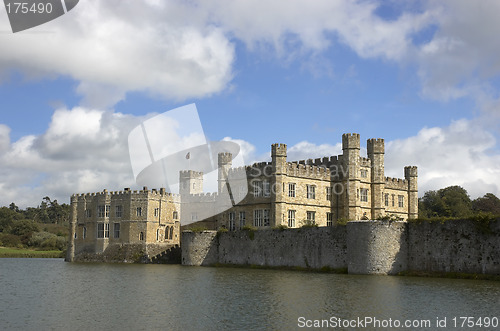 Image of Leeds castle