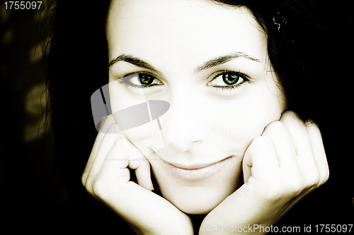 Image of Woman with green eyes