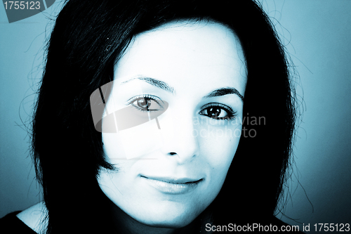 Image of Woman with great eyes.