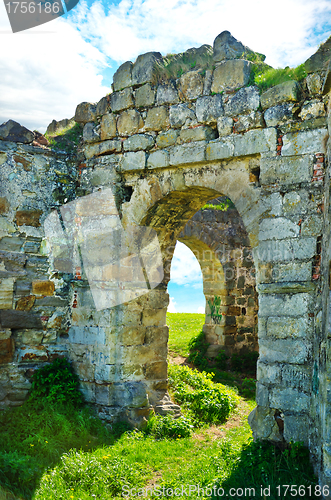 Image of The ruins of an abandoned Pnivsky castle in Ukraine