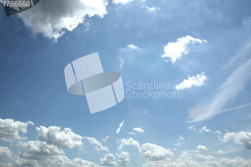 Image of white clouds