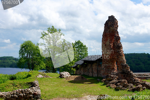 Image of Ruins and clouds