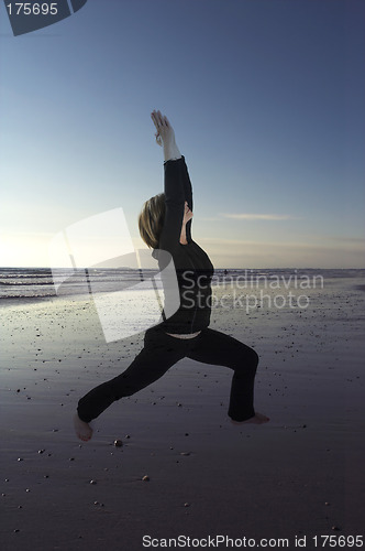 Image of deserted beach