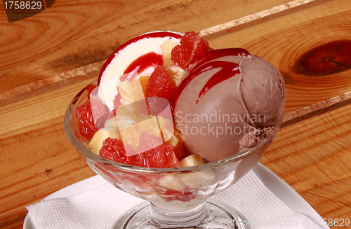 Image of Ice cream with dressing close up shoot