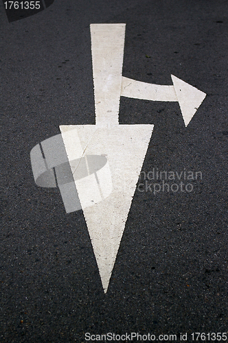 Image of Moving forward and turn left sign