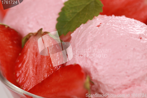 Image of Strawberry ice cream