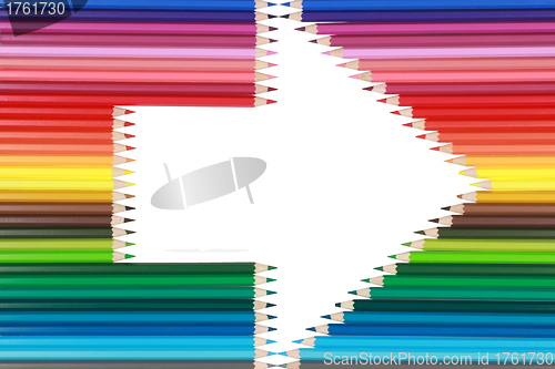 Image of Crayons forming an arrow