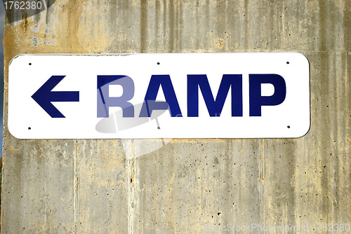 Image of Ramp sign.