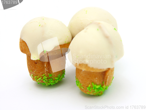 Image of Shortbread mushroom-shaped with condensed milk