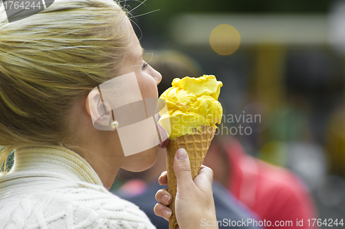 Image of Yellow ice cream