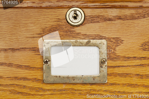 Image of blank label of file cabinet drawer