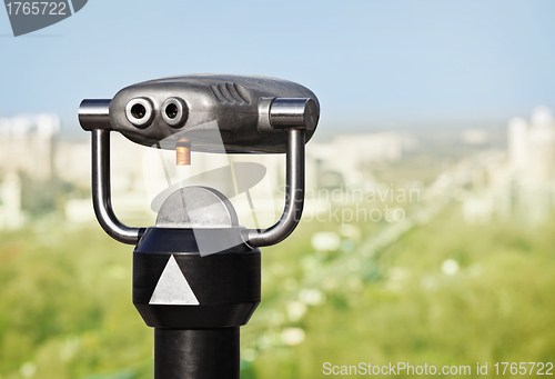 Image of Binoculars to observe green city