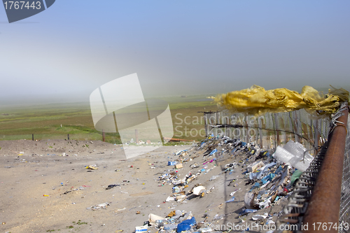 Image of Garbage dump and green distances