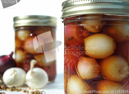 Image of Two jars with onions