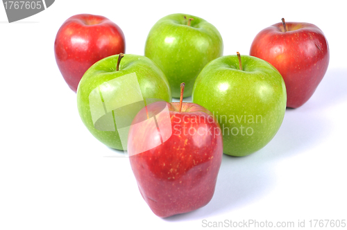 Image of red and green apples