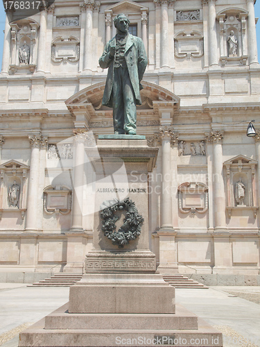 Image of Manzoni statue, Milan