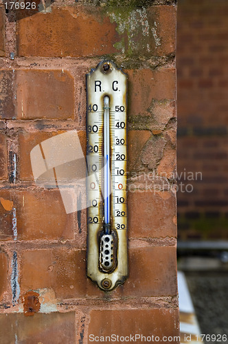 Image of Old thermometer 01