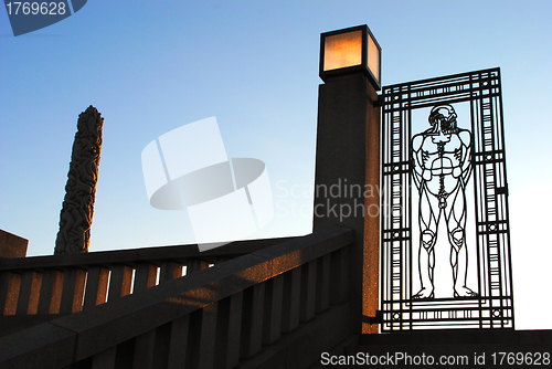 Image of Viglenad Park gate