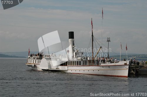Image of Paddle steamer