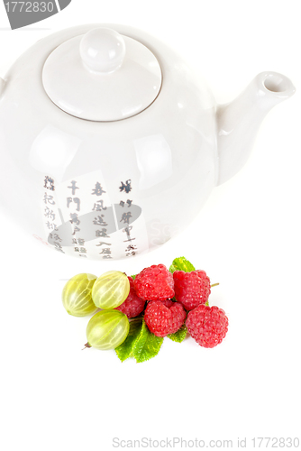 Image of berry tea