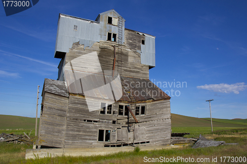 Image of Dilapidated Grain Elevator