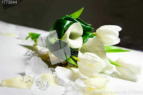 Image of Wedding bouquet of white flowers