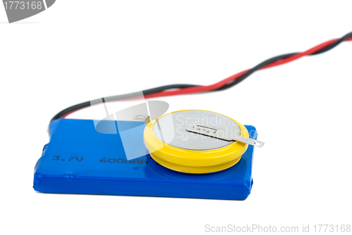 Image of Two differently shaped Li-Ion batteries 