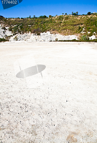 Image of Solfatara - volcanic crater