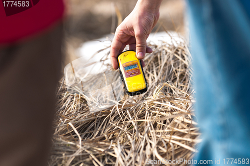 Image of Geiger counter in polluted environment