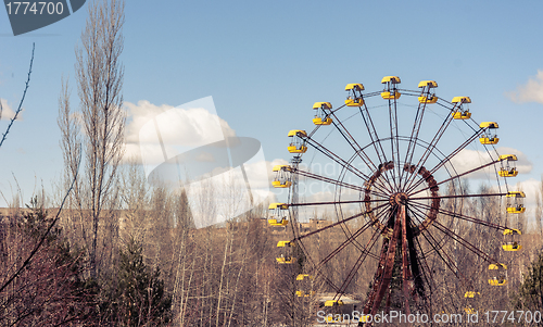 Image of The Ferris Wheel in Pripyat, Chernobyl 2012 March