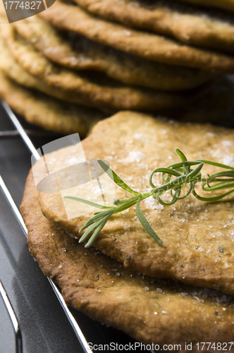 Image of Homemade rustical crackers with rosemary