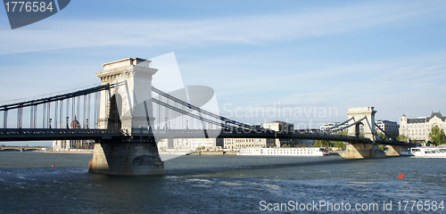 Image of Bupadest - Chain Bridge 