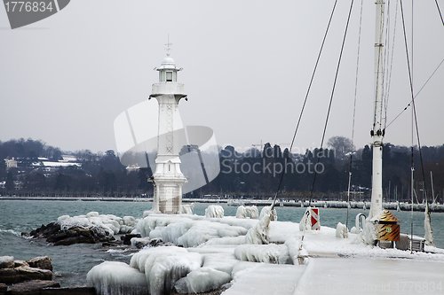 Image of Frozen Geneva lighthouse