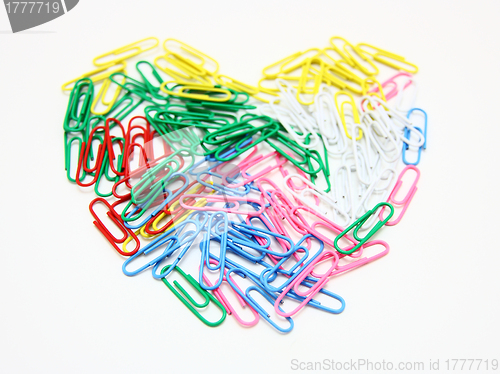 Image of Heart from paper clips