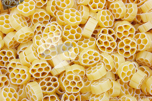 Image of Yellow pasta 