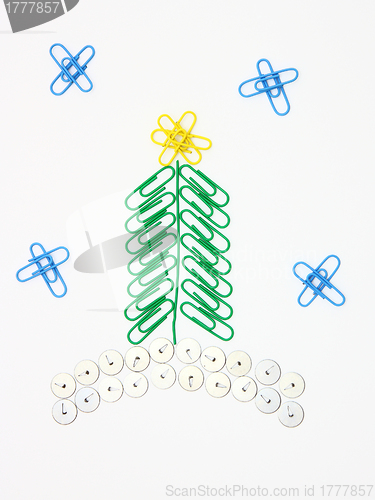 Image of Paper clip Christmas tree