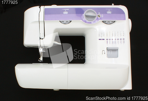 Image of The sewing-machine 