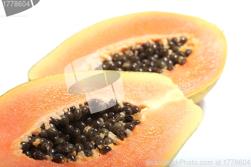 Image of isolated papayas