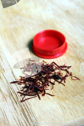 Image of plain saffron threads