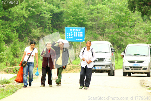 Image of Farmers go back home in China