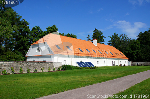 Image of The long house 