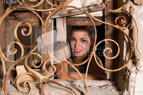 Image of Portrait inside a ruin