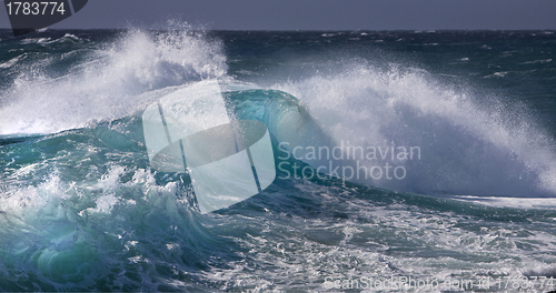 Image of Ocean wave 