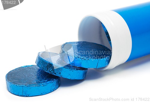 Image of Tube of Wrapped Pills (Side View)