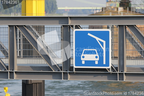 Image of lift bridge sign