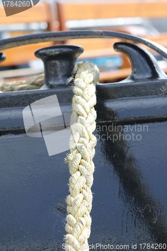 Image of harbor rope